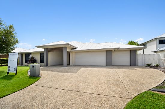 11 First Light Court, Coomera Waters, Qld 4209