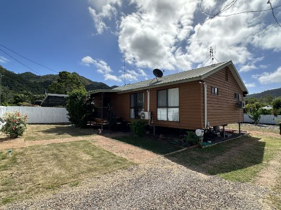 11 Lilac St, Nelly Bay, Qld 4819