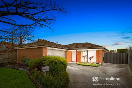 11 Nicholson Close, Werribee, VIC, 3030