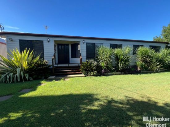 11 Rubyvale Road, Clermont, Qld 4721