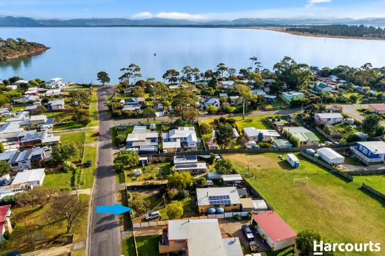 11 Seventh Avenue, Dodges Ferry, Tas 7173