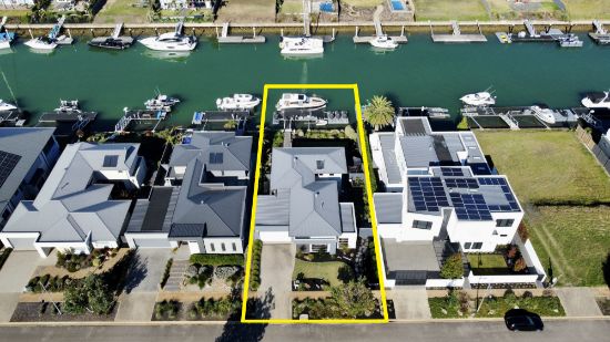 11 Sovereign Point, Safety Beach, Vic 3936