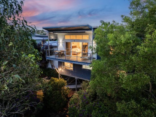 11 The Hermitage, Tweed Heads South, NSW 2486