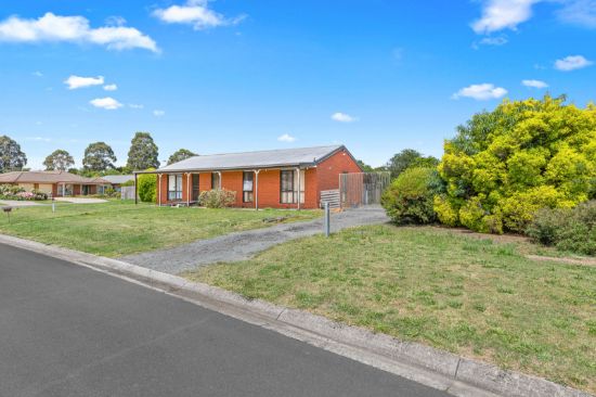 11 Wicklow Drive, Invermay Park, Vic 3350