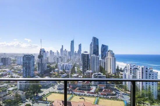 110/18 Chelsea Avenue, Broadbeach, QLD, 4218
