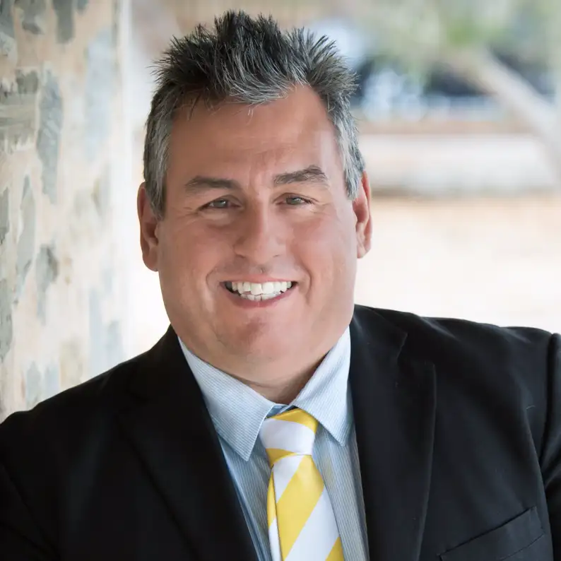 Sebastian Scriva - Real Estate Agent