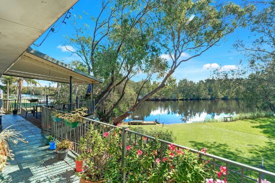 111 Jacobs Drive, Sussex Inlet, NSW 2540