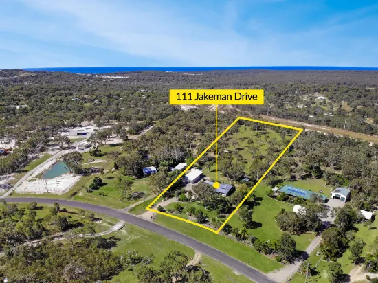 111 Jakeman Drive, Agnes Water, QLD, 4677