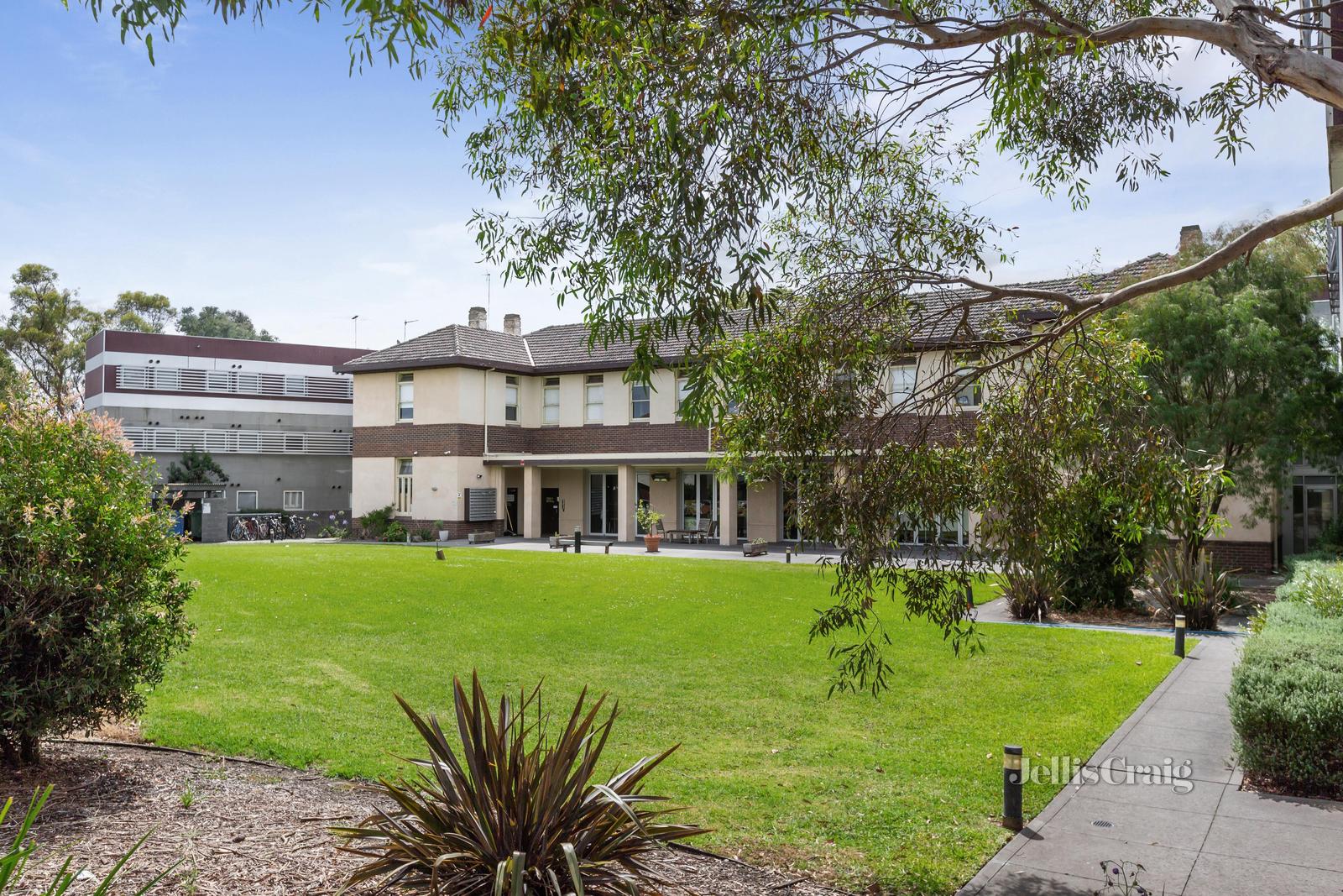 117c/116130 Main Drive, Macleod, Vic 3085 Apartment for Sale Real