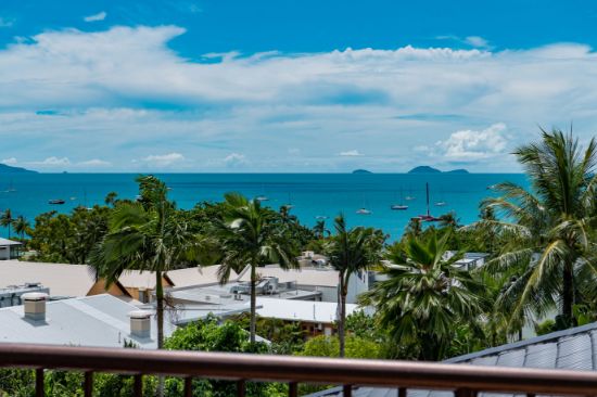 12/4 Golden Orchid Drive, Airlie Beach, Qld 4802