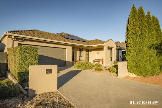 12 Angell Place, Banks, ACT 2906
