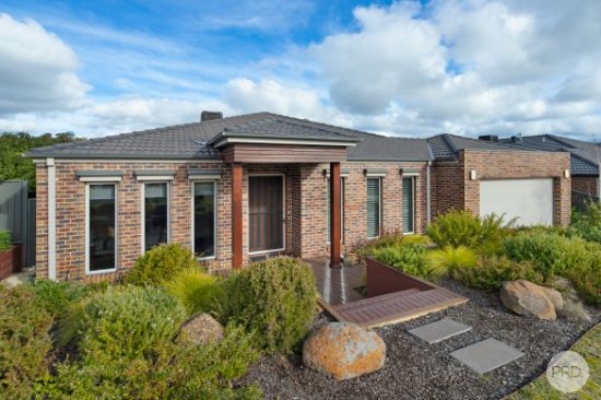 12 Bunny Hop Court, Mount Clear, Vic 3350