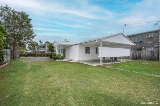 12 Campbell St, Torquay, QLD, 4655