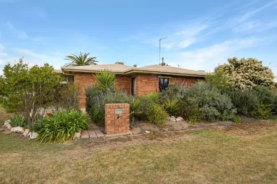 12 Caroline Street, Horsham, VIC, 3400