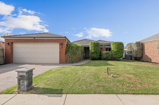 12 Carstairs Close, Grovedale, Vic 3216