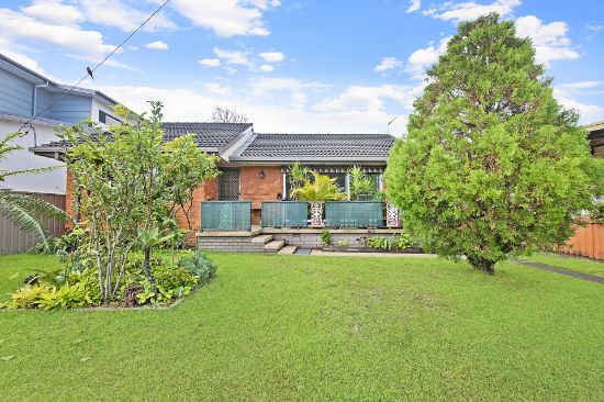 12 David Campbell Street, North Haven, NSW 2443