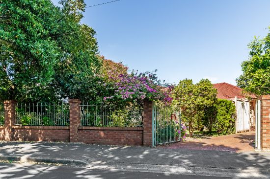 12 Llanfair Terrace, Westbourne Park, SA 5041