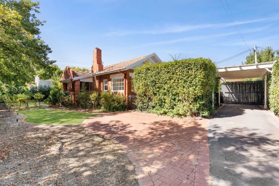 12 Murray Crescent, Griffith, ACT 2603