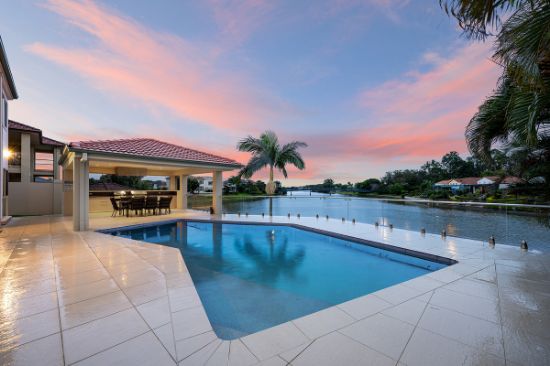 12 St Helens Court, Burleigh Waters, Qld 4220