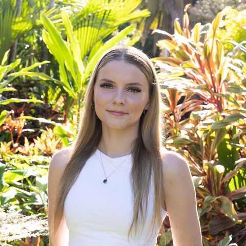 Mikayla Groves - Real Estate Agent
