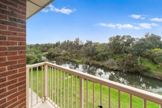 13/298-300 Nepean Highway, Seaford, Vic 3198