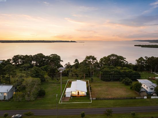 13 CANAIPA POINT DRIVE, Russell Island, Qld 4184