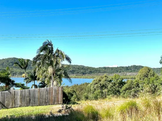 13 Crescent Dr, Russell Island, QLD, 4184