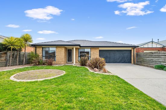 13 Giles Place, Traralgon, Vic 3844