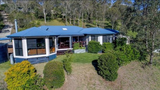 13 Hillview Court, Top Camp, Qld 4350