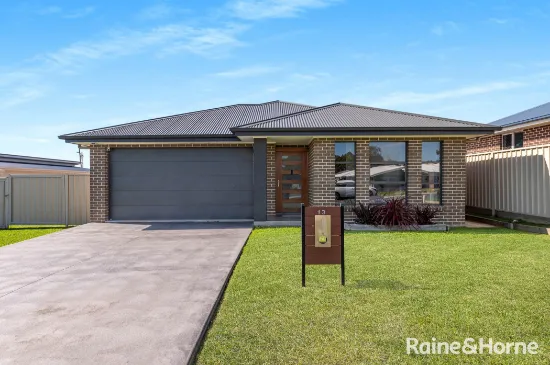 13 Jindalee Crescent, Nowra, NSW, 2541