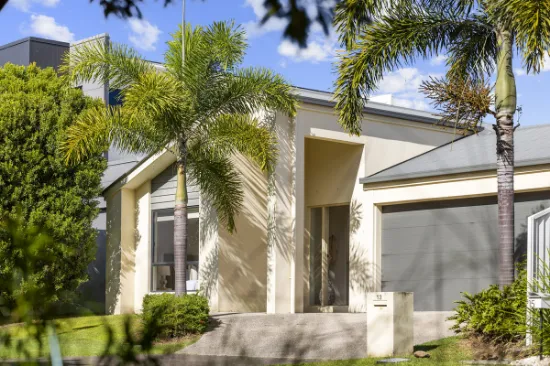 13 Lamatia Dr, Mountain Creek, QLD, 4557