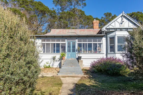 13 Main Rd, Lanena, TAS, 7275