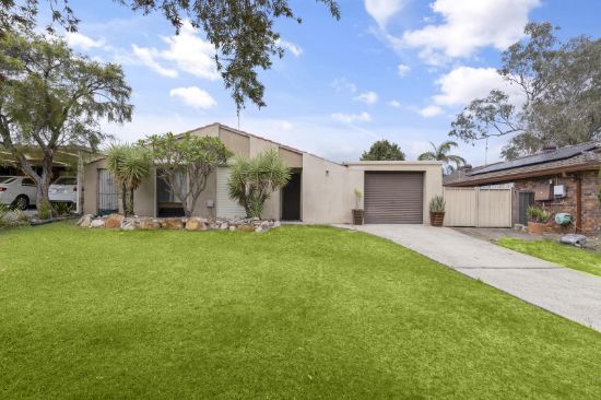 13 Nile Place, St Clair, NSW 2759