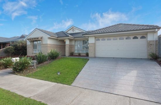 13 Red Angus Crescent, Doreen, Vic 3754