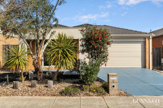 13 Tropic Circuit, Point Cook, Vic 3030