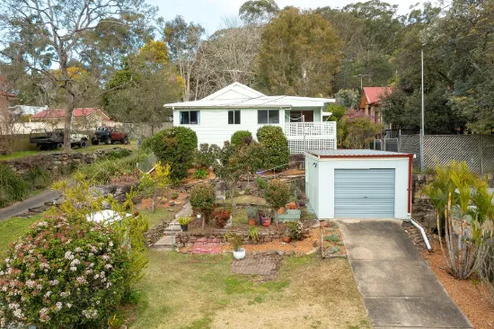 130 Prince Edward Park Road, Woronora, NSW, 2232