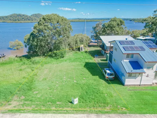 132 Canaipa Point Drive, Russell Island, QLD, 4184