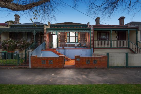 134 Bellair Street, Kensington, Vic 3031