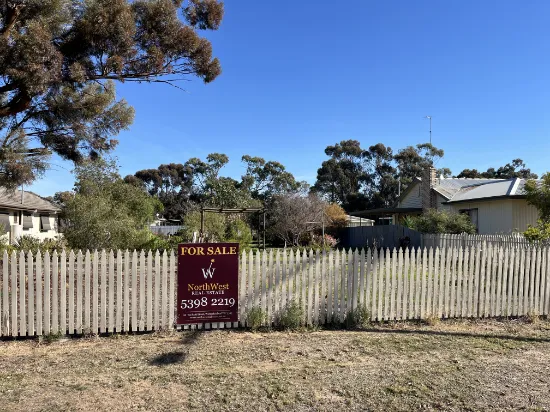 136 Anderson Street, Warracknabeal, VIC, 3393