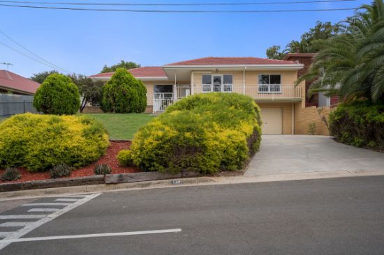 138 Brougham Drive, Valley View, SA 5093
