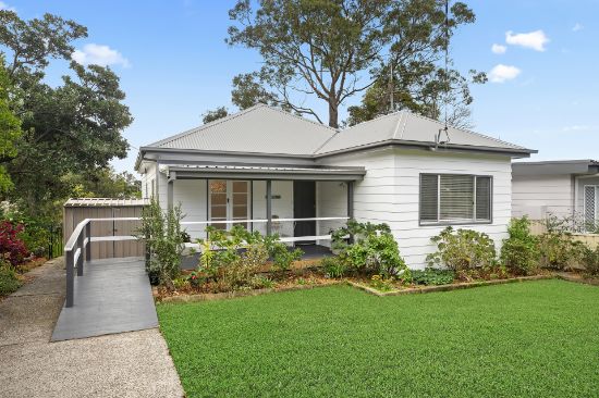 14 Campbell Parade, Mannering Park, NSW 2259