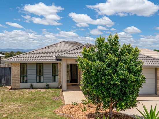 14 Capital Drive, Rosenthal Heights, Qld 4370