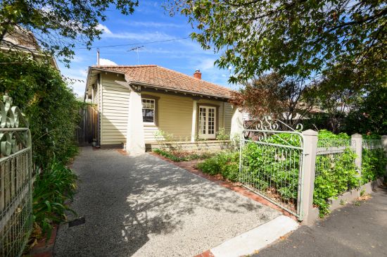 14 Downing Street, Oakleigh, Vic 3166