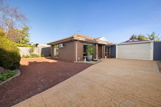 14 Gilmour Court, Meadow Heights, Vic 3048
