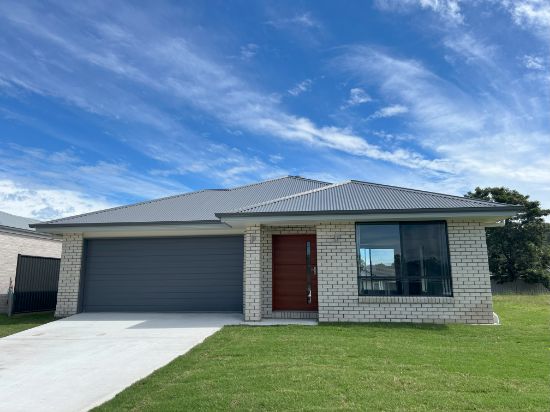 14 Kintyre Close, Townsend, NSW 2463