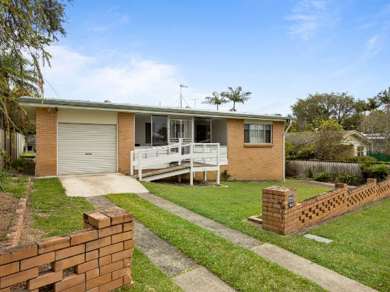14 Shirley Street, Southport, Qld 4215