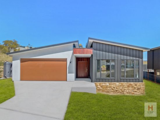 14 Willow Bay Place, East Jindabyne, NSW 2627