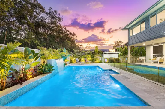 140 Acanthus Avenue, Burleigh Waters, QLD, 4220