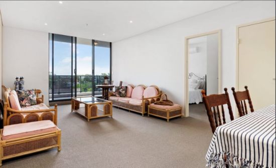 1404/88-90 George Street, Hornsby, NSW 2077