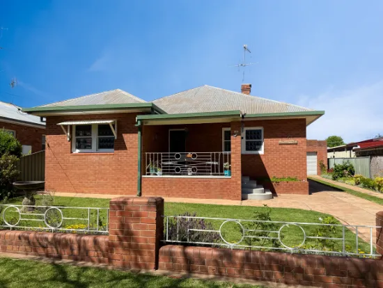 141 Currajong Street, Parkes, NSW, 2870